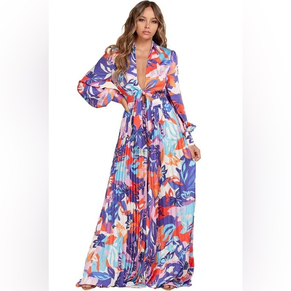 FLORAL PRINT PALAZO PLEATED JUMPSUIT - Picture 2 of 5